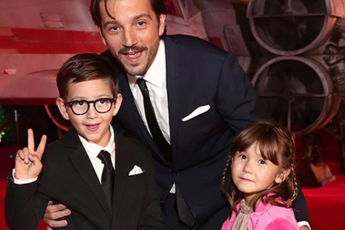 Diego Luna se reencuentra con sus hijos tras meses de distancia por la pandemia