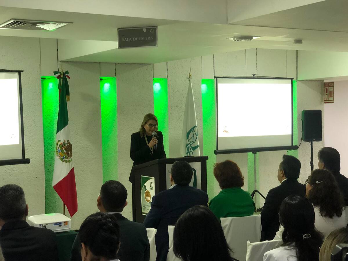 La directora de la UMAE compartió que, durante el último año, lograron reducir las quejas al aumentar la cantidad de atenciones, consultas y servicios. FOTO: ESPECIAL