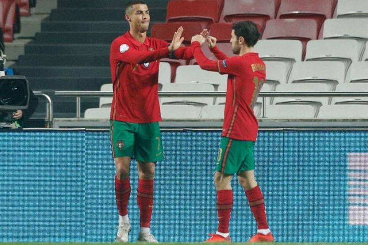 Cristiano Ronaldo marca en goleada de Portugal y se acerca a dos records con selección