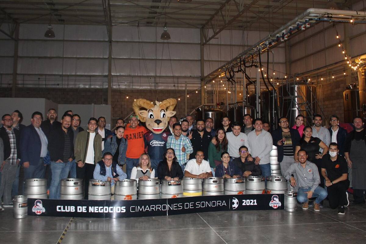 Club de Negocios de Cimarrones visita la fábrica de cerveza de Buquibichi