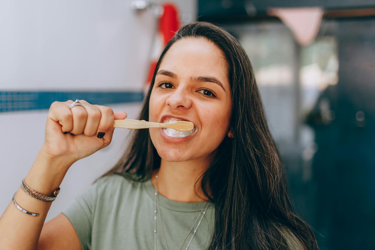 ¿Cuántas veces al día es necesario cepillarse los dientes? Esto dicen los especialistas