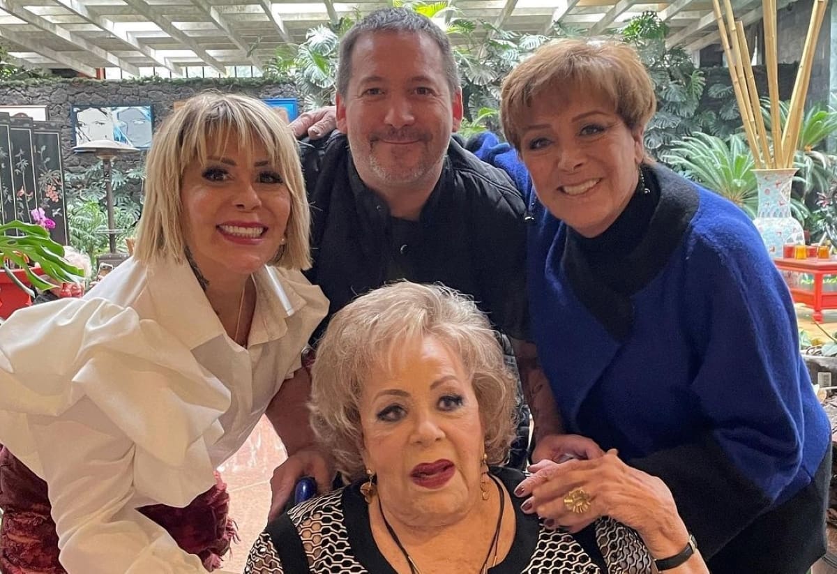 Sylvia Pasquel, Alejandra y Luis Enrique Guzmán dieron sus primeras declaraciones tras la partida de Silvia Pinal. Foto: Cortesía