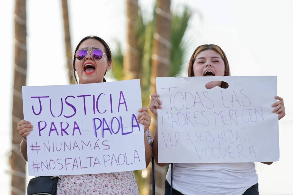 Se manifiestan ciudadanos para exigir justicia por Paola