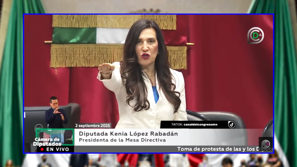 Kenia López Rabadán rinde protesta como presidenta de la Mesa Directiva de la Cámara de Diputados. FOTO: Especial