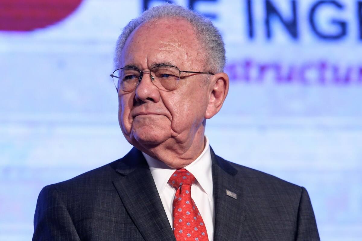 Muere de neumonía atípica colaborador de Javier Jiménez Espriú