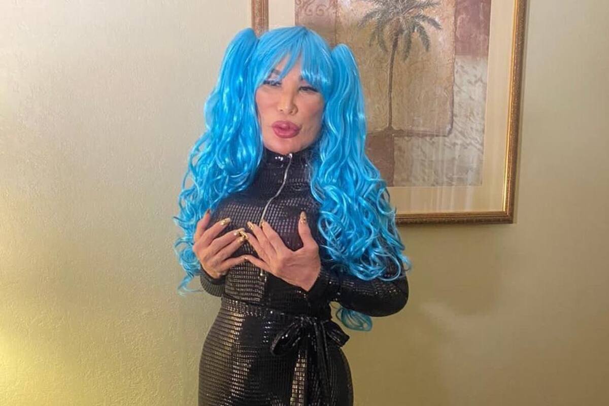 Así es como Lyn May logra su marcado abdomen