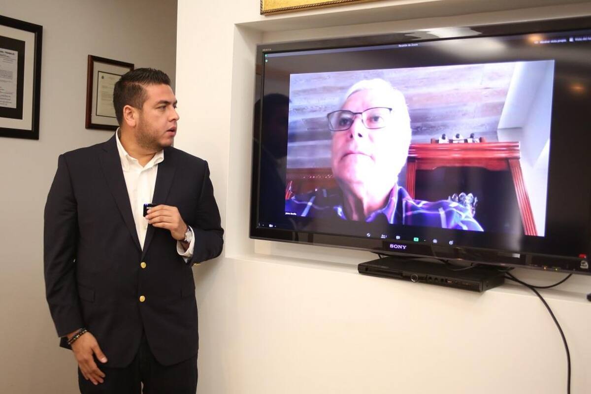 Cumplirá gobierno con pago de aguinaldo a maestros: Gobernador