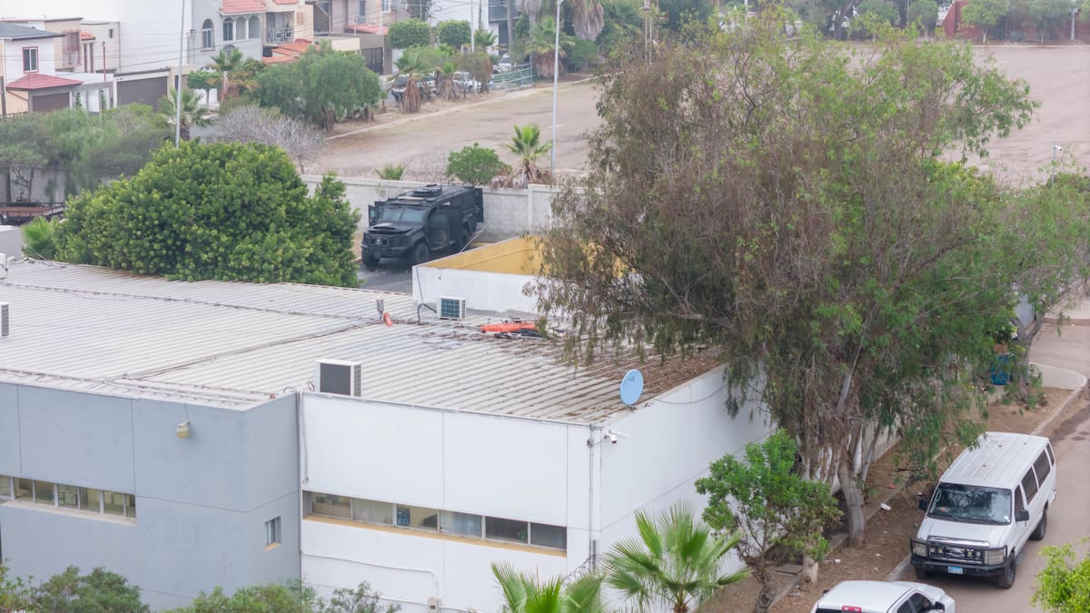 Incendiaron vehículos oficiales en dos puntos de la ciudad. Foto: Border Zoom