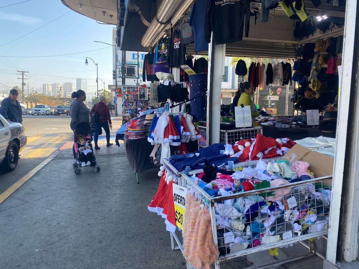 Locatarios avizoran un aumento del 25% al 30% en transacciones previo a las fiestas decembrinas. Foto: Emmanuel Castañeda