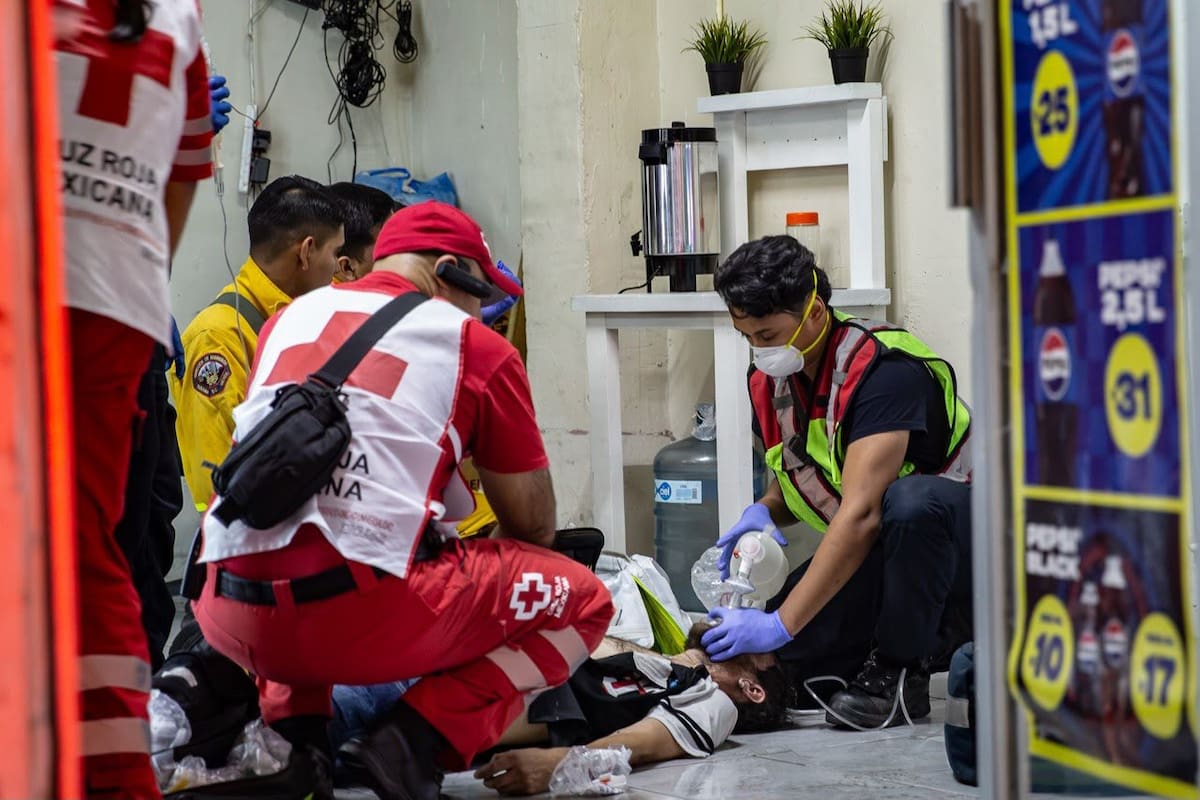 Hombre es reanimado con naloxona tras presunta sobredosis en la Zona Centro de Tijuana