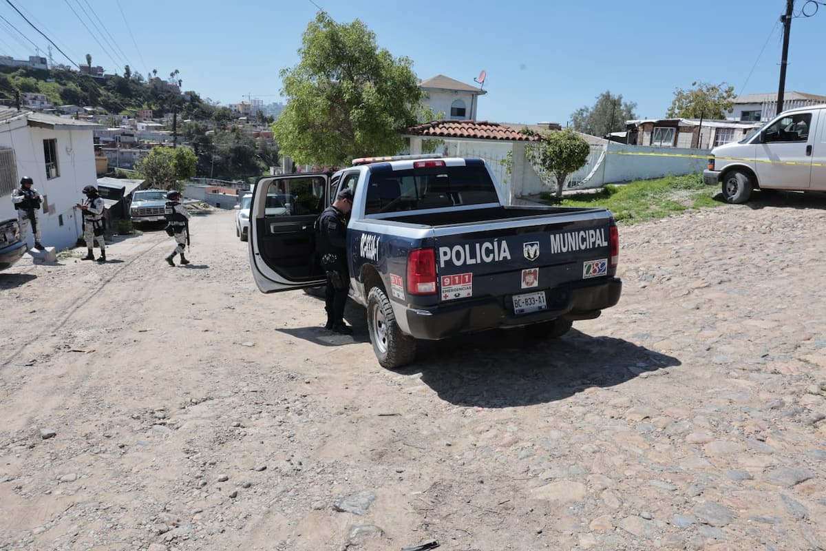 El incidente fue captado por una cámara de seguridad de una vivienda cercana. Foto: Sergio Ortiz