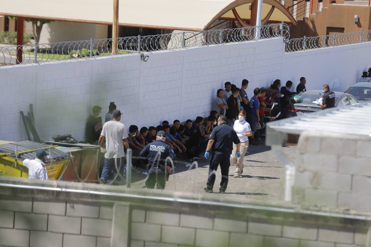 Claman migrantes por regresar a sus países de origen