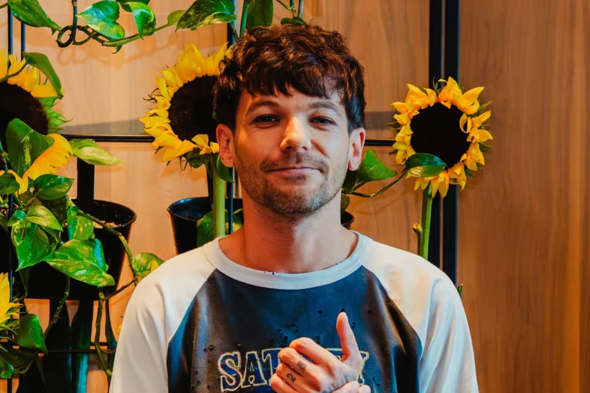 Louis Tomlinson es criticado luego de que sus hermanas revelaran que no las apoya económicamente (VIDEO)