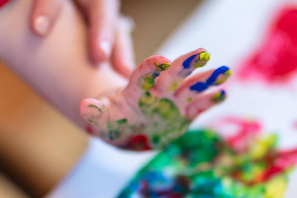 ¿Qué pinturas son las adecuadas para la edad de mi hijo?