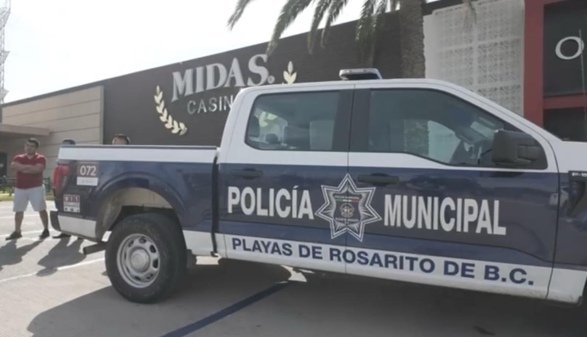 Trabajadores del casino en Rosarito reportaron que los sellos de suspensión fueron violados y temen ser inculpados. Fotos: Cortesía
