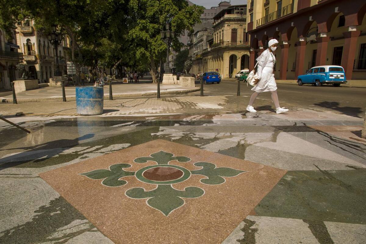 Paseo del Prado en Cuba se somete a restauración con contratistas privados