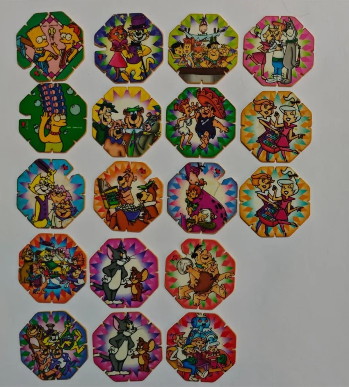 Octatazos de Los Simpsons y Hanna Barbera. (