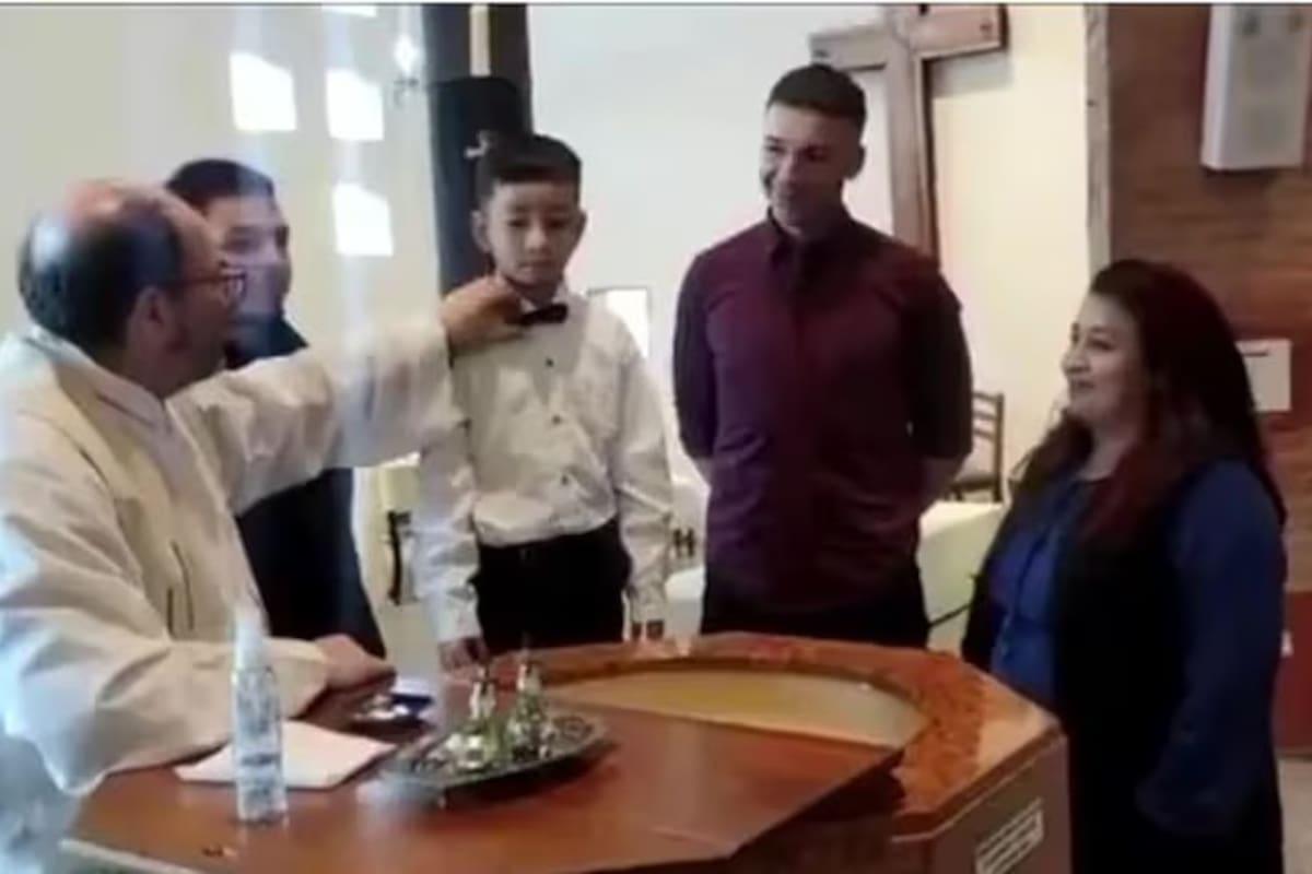 VIDEO: Niño en un bautismo le preguntan si deseaba ser cristiano: “Quiero ser Messi” responde
