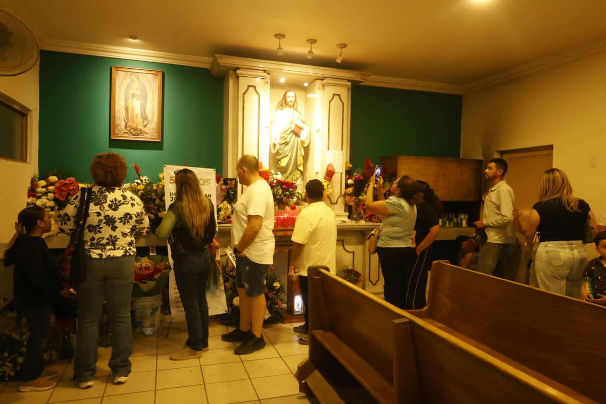Feligreses celebran a San Judas Tadeo en su día en Hermosillo