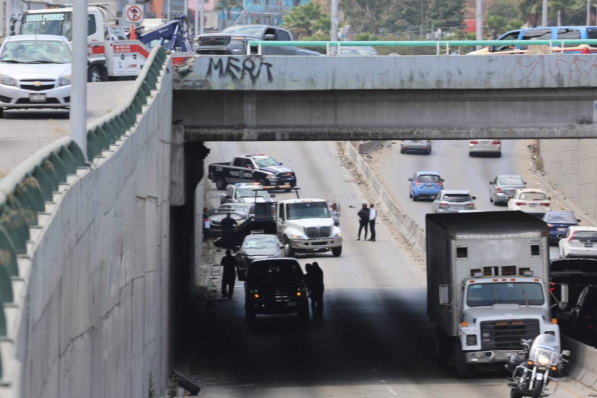 Accidentes Tijuana: Registran choque automovilístico en Alba Roja