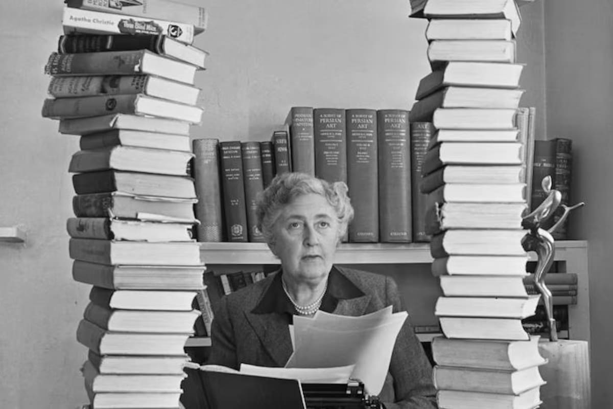 Netflix traerá a la pantalla ‘El misterio de las siete esferas’ de Agatha Christie