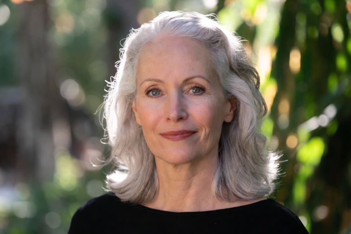 ¿Tienes canas? Estos cortes de cabello ayudan a disimularlas, según experta en estilismo