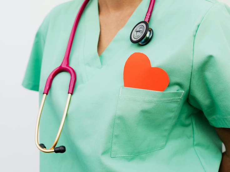 Esta es la vitamina que reduce las posibilidad de infarto, según investigación