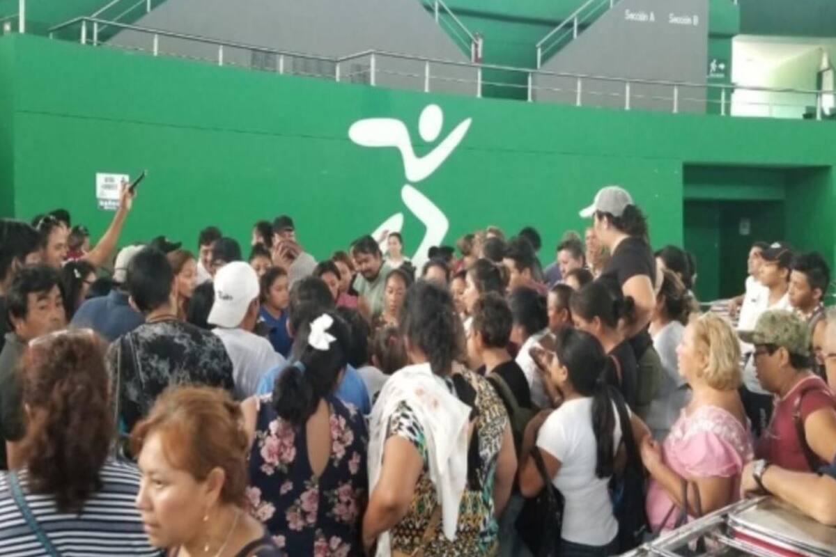 Se quejan de no "recibir pago" por ir a asamblea para crear partido Fuerza Social