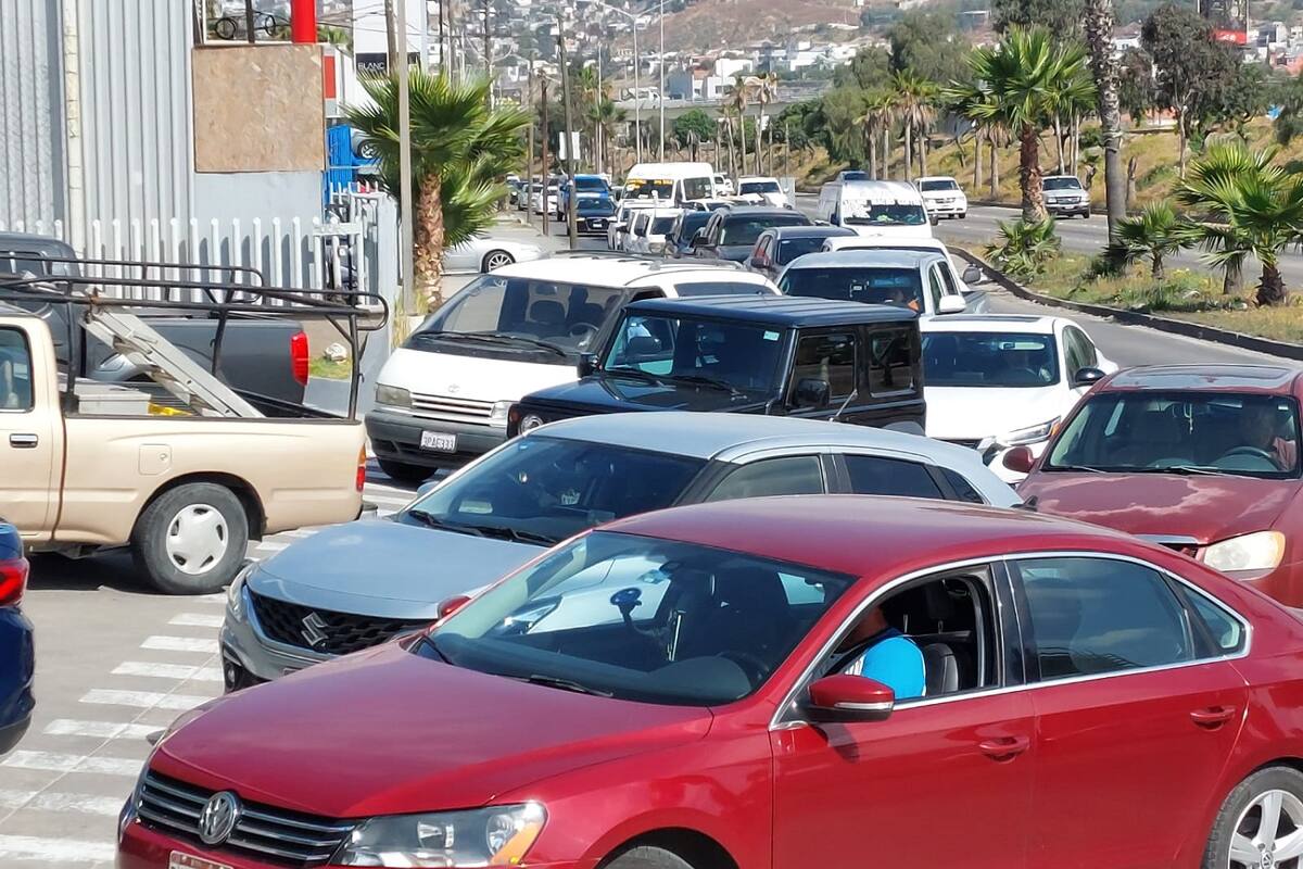 Autoridades descartan desabasto de gasolina en Tijuana, solo retraso