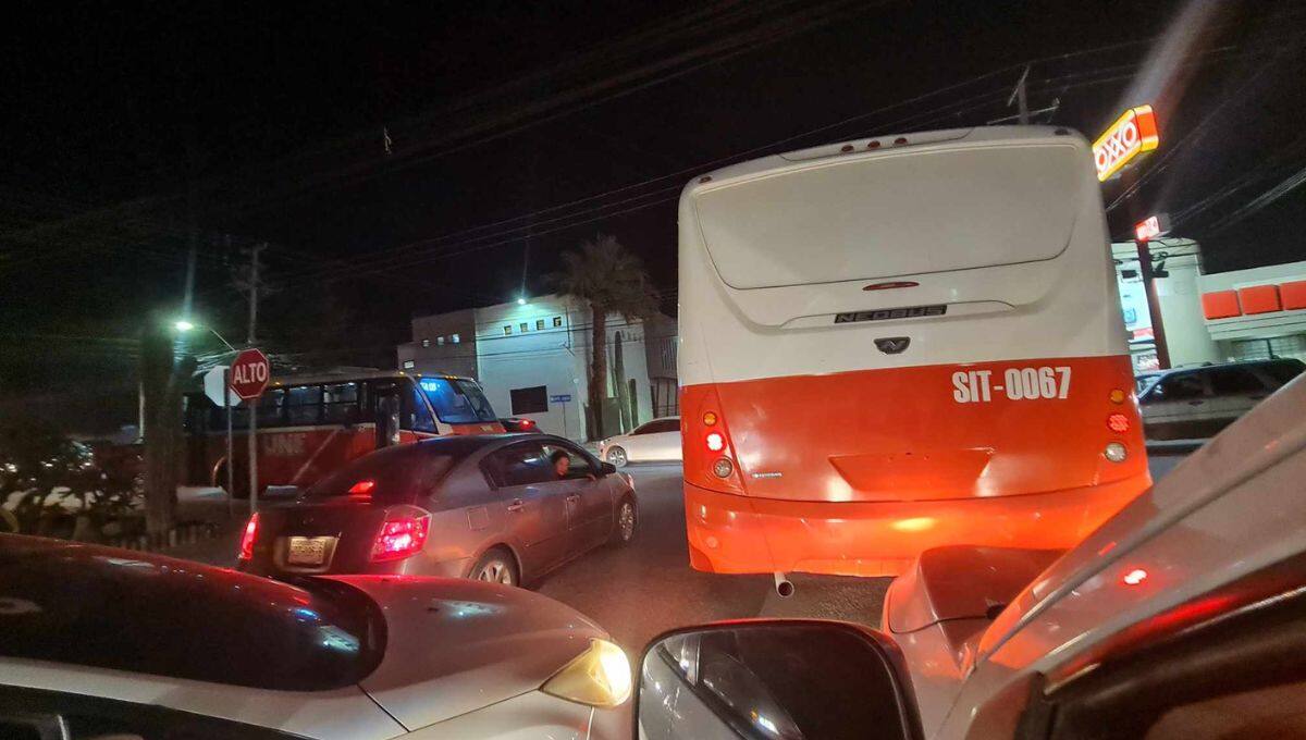 El desfile navideño causó caos vial en Hermosillo