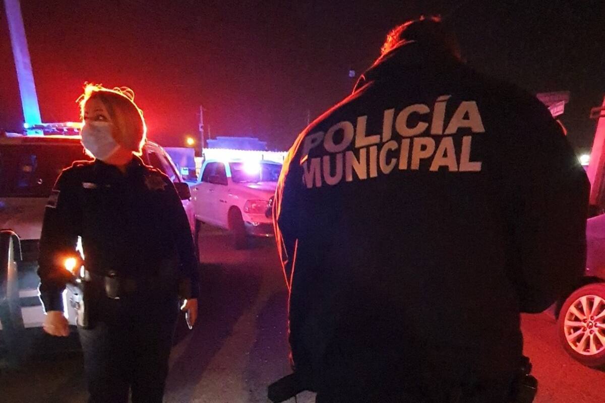 Agreden a golpes y con arma blanca a hombre en Paseos del Sol