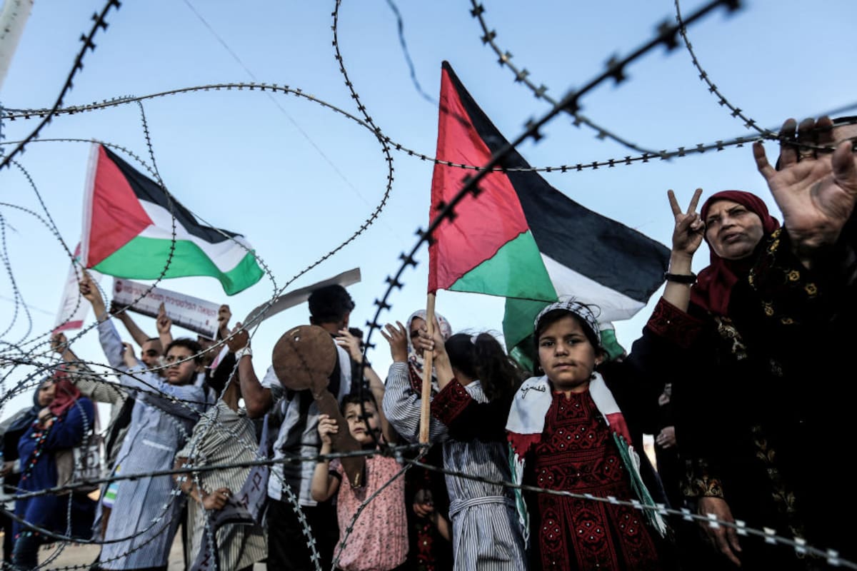 Israel aprueba acuerdo con Hamas para liberar rehenes y frenar el fuego en Gaza