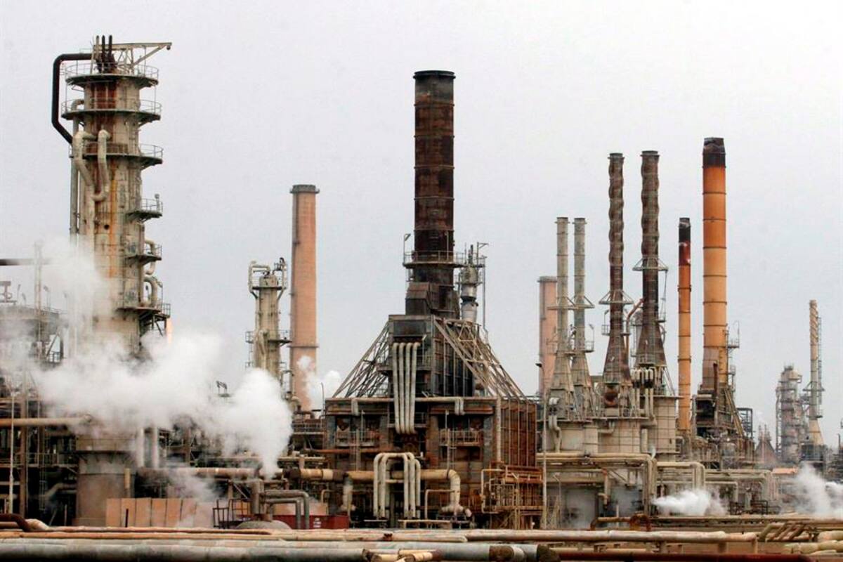 Acuerdo comercial entre China y EU da aliento al petróleo