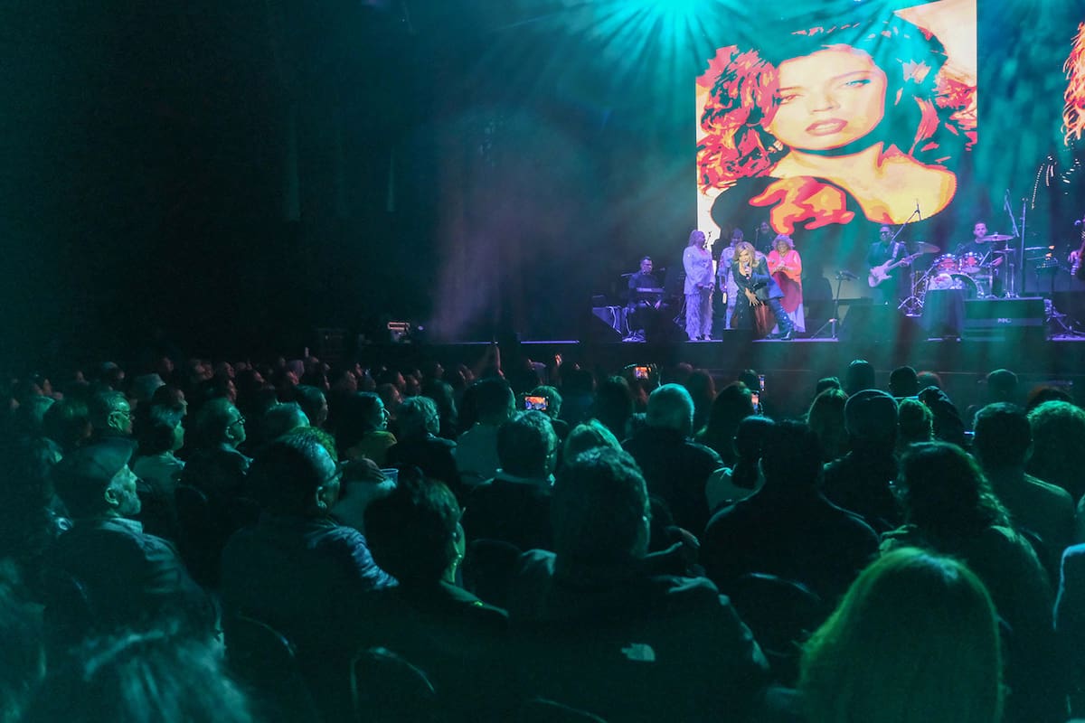 En “Despechadas: De mujer a mujer”, las canciones de nostalgia, amor, desamor, traición e infidelidad fueron las protagonistas de una noche que rindió tributo a los éxitos de sus seis figuras.