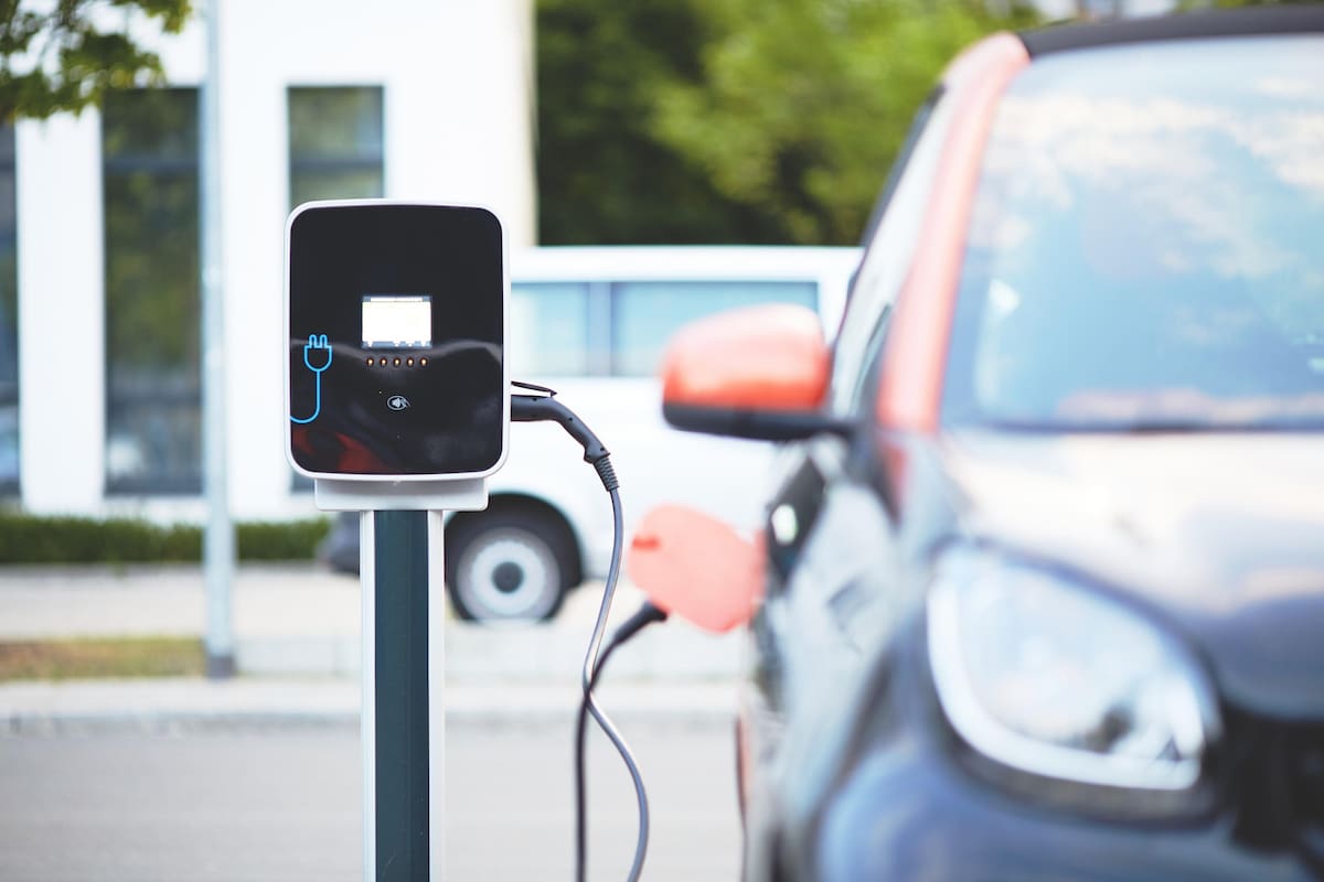 Podrían utilizar predio de IMOS para instalar una electrolinera en Mexicali