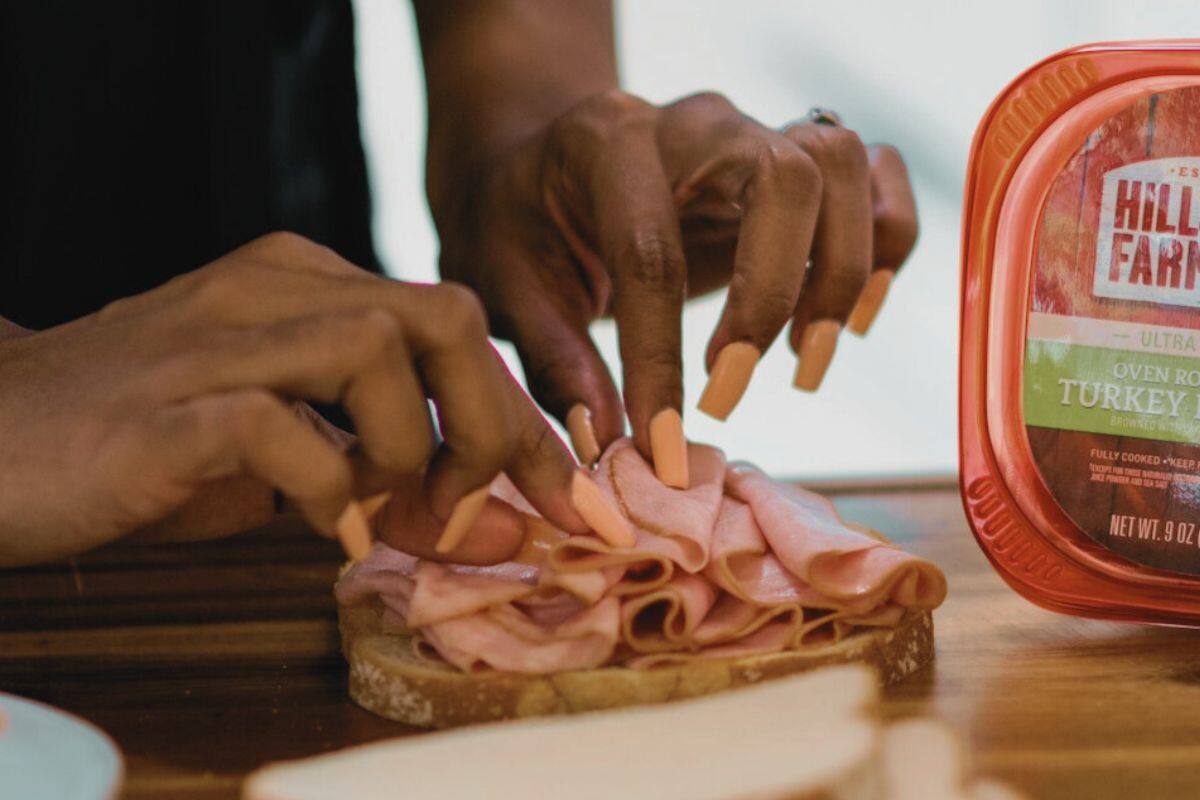 Investigación revela los peligros de comer dos rebanadas de jamón al día