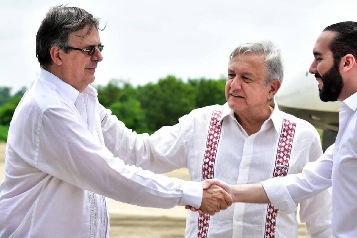 Bukele califica a AMLO como un "presidente de lujo"