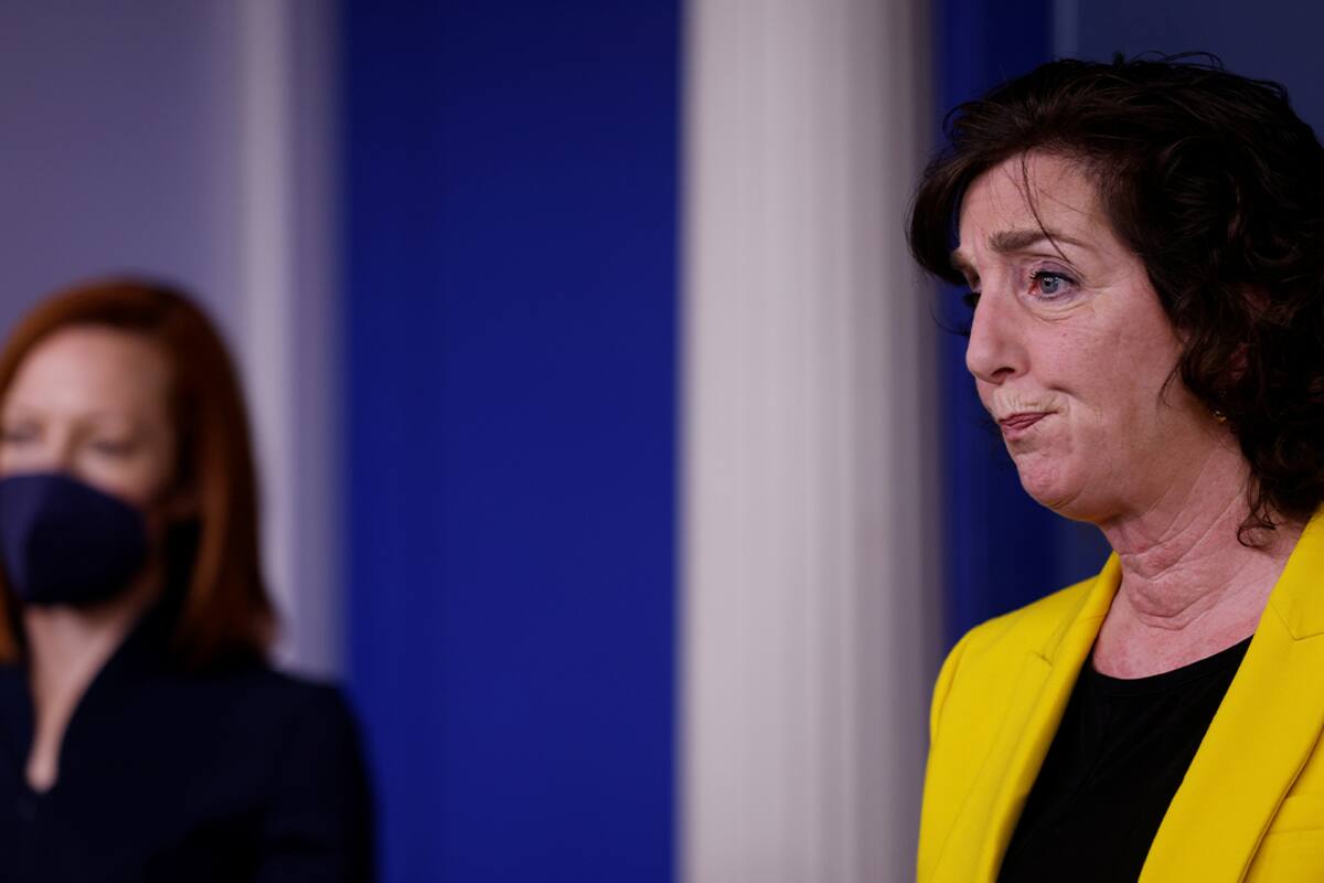 Acampar en la frontera no dará acceso a EU: Roberta Jacobson
