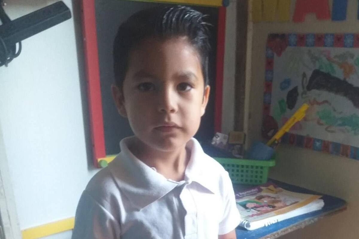 Recrea salón de clases en casa para su pequeño