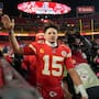 Patrick Mahomes es de nuevo el QB mejor pagado: Chiefs le dan el primer contrato de más de 500 millones de dólares en la historia de la NFL