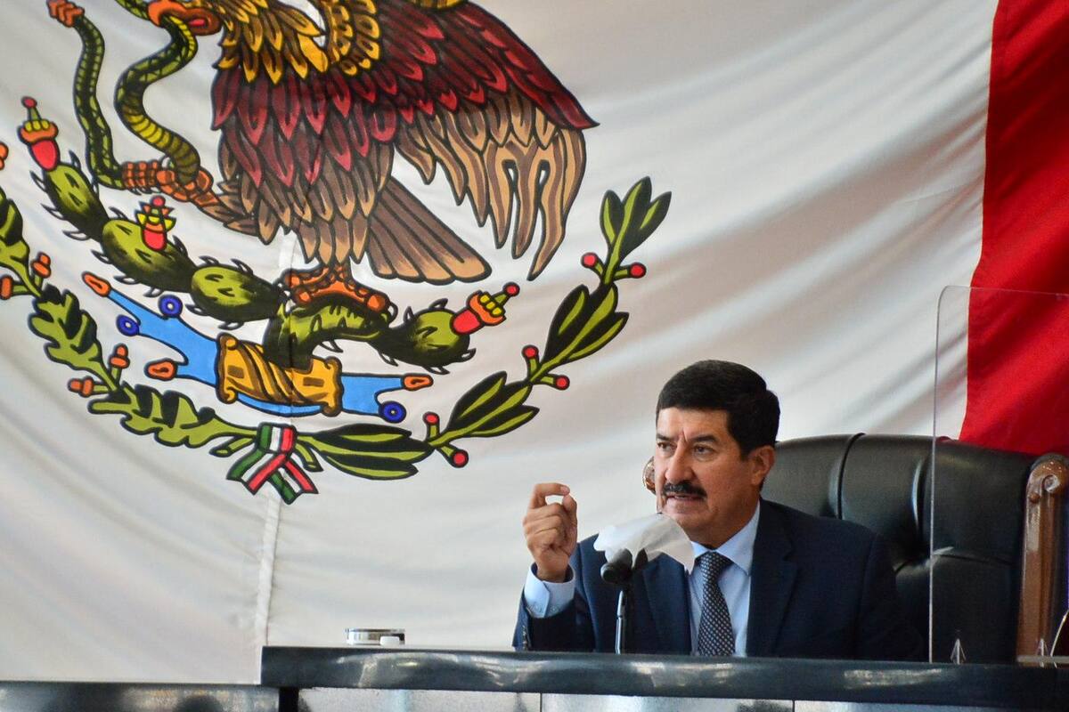 Javier Corral no descarta unirse con Felipe Calderón y dice que con Ricardo Anaya siempre lo ha estado