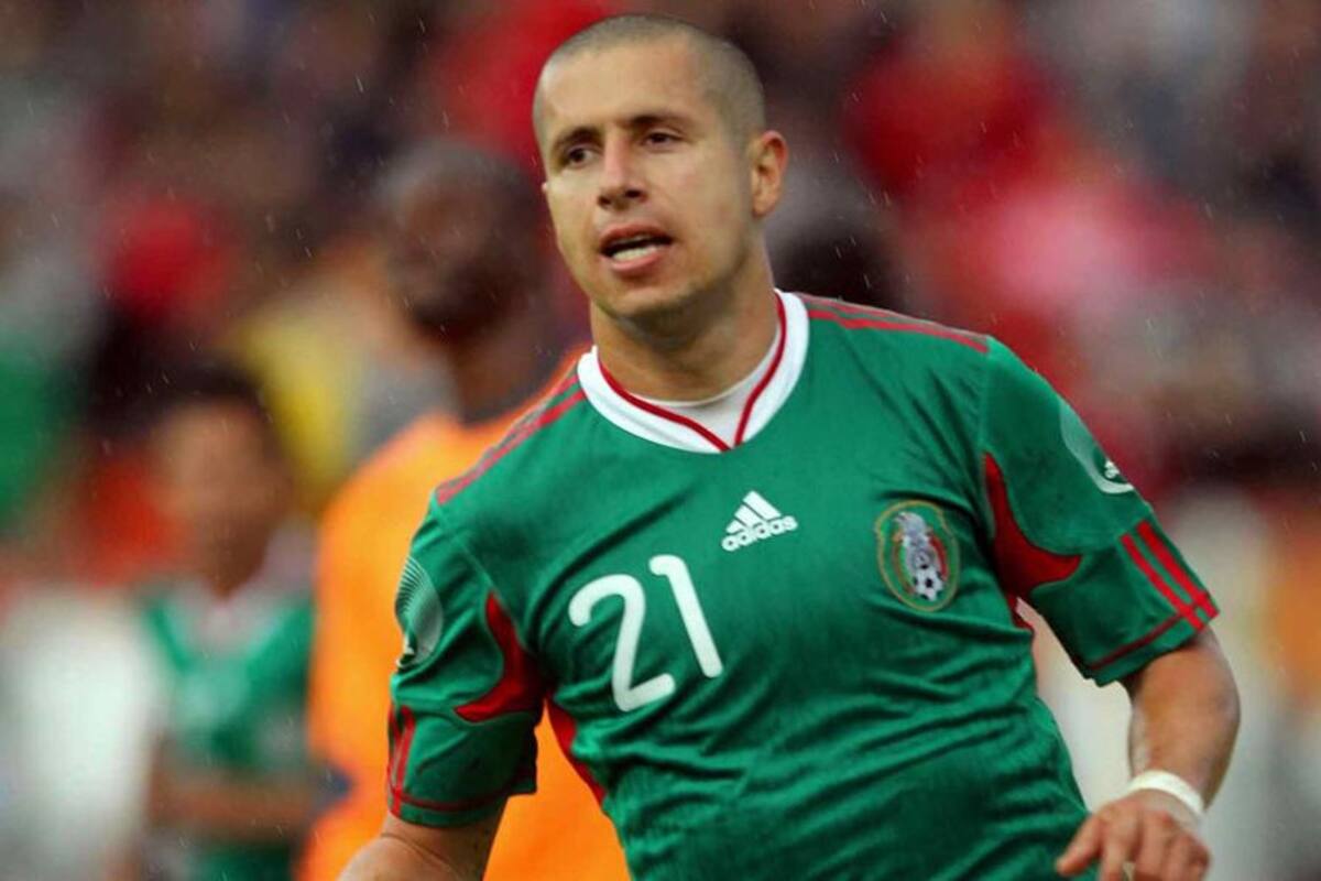 Ex representante del 'Bofo' responde a las acusaciones del futbolista