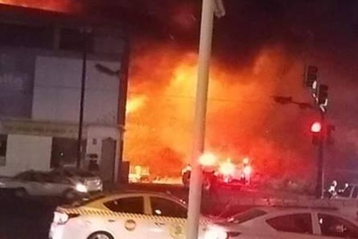 Empresas de productos químicos sufren incendio en Nuevo León