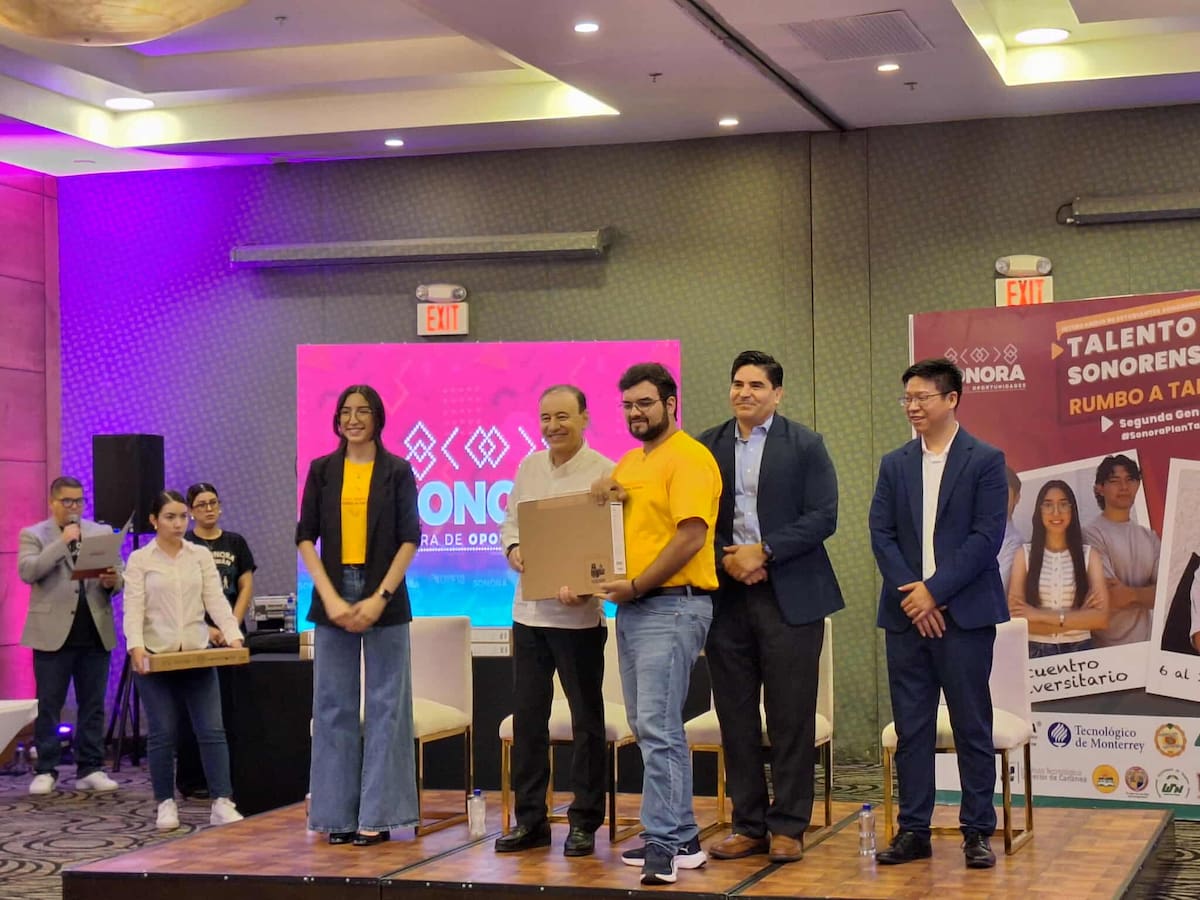 18 hombres y 12 mujeres fueron seleccionados de distintas universidades del estado de Sonora. FOTO: Yesicka Ojeda