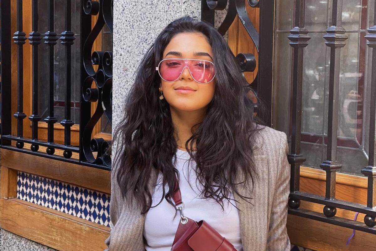 Hija de Biby Gaytán presenta a su novio públicamente
