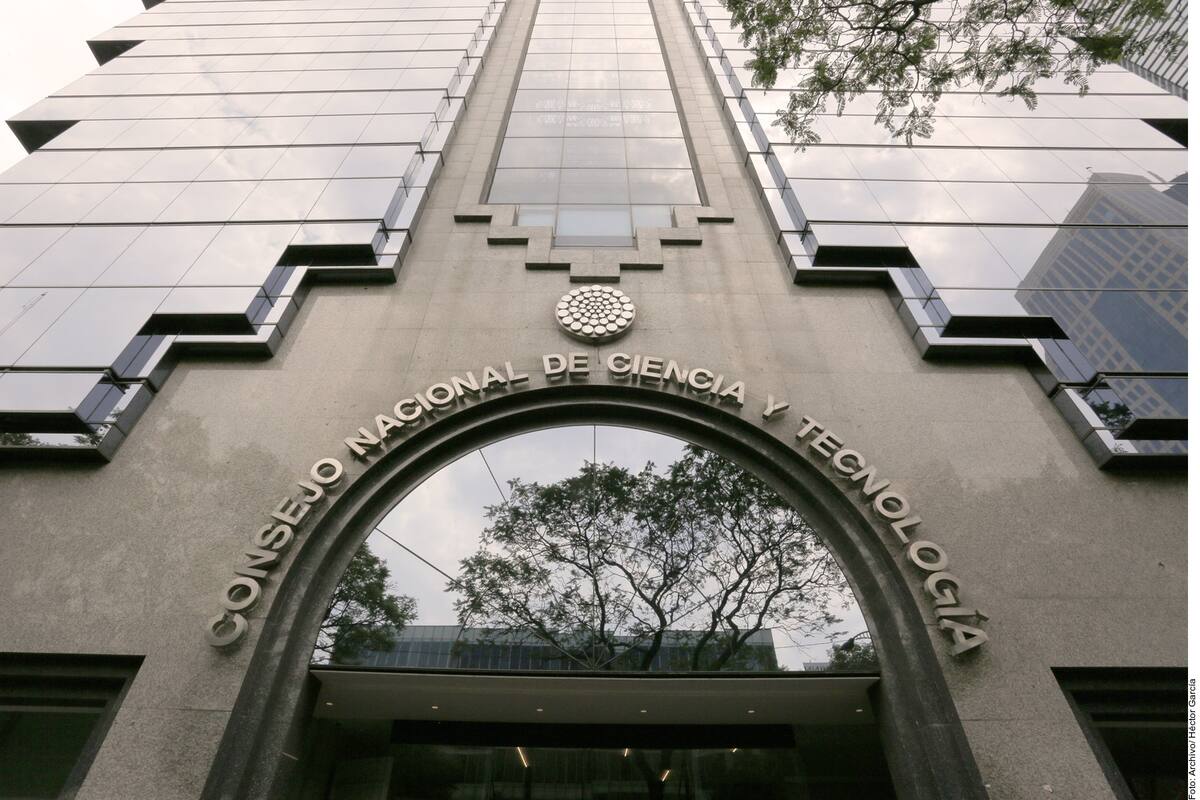 Conacyt: Científicos habrían entregado facturas sin validez por millones de pesos