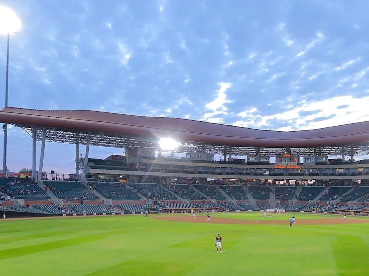 LA CASA DE LOS NARANJEROS