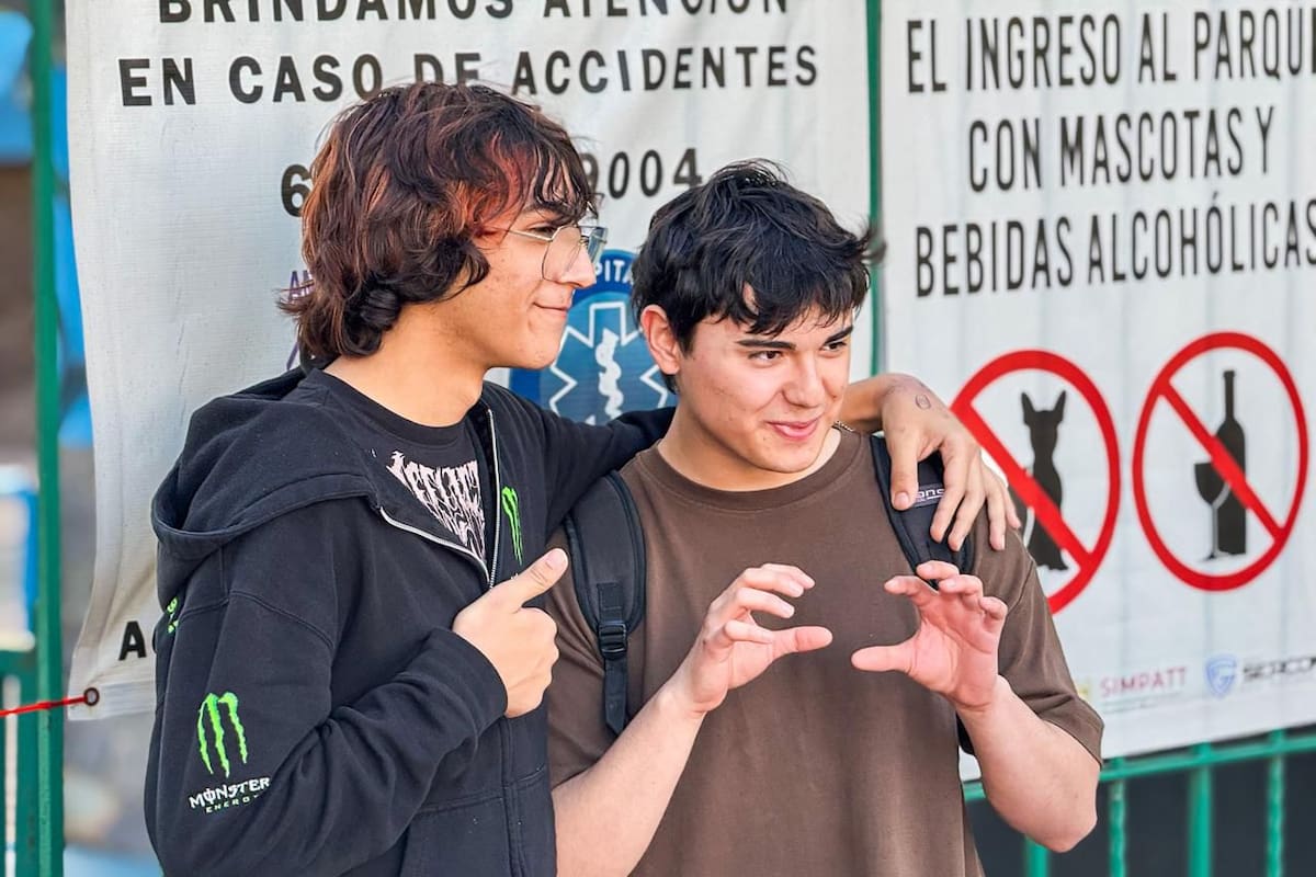 Esperaba reunión Therian en el Parque Morelos, pero el evento no se realizó