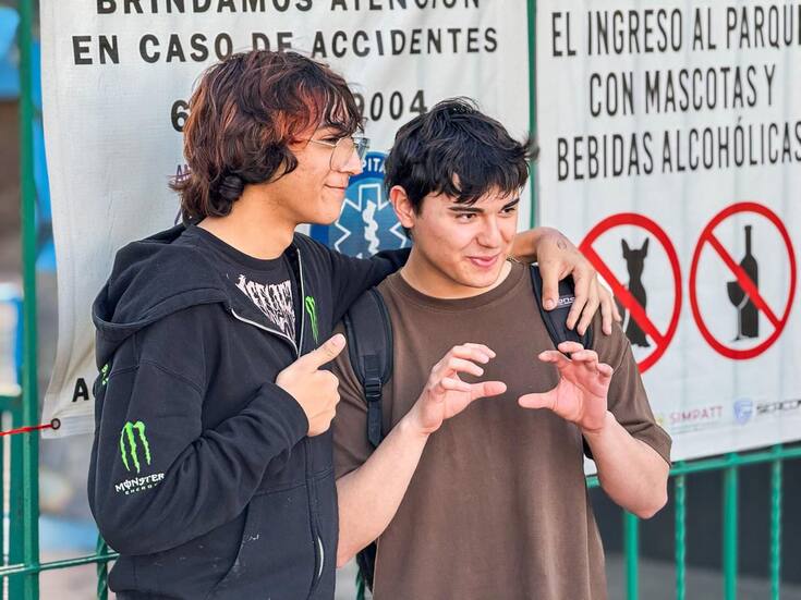 Esperaba reunión Therian en el Parque Morelos, pero el evento no se realizó