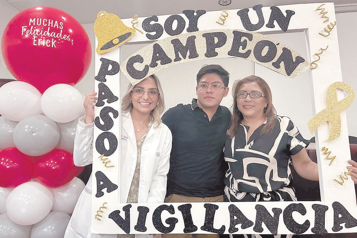 Erick logra vencer el cáncer ¡y ya está en la universidad!